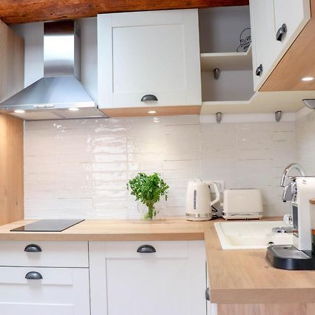Апартаменти Aubernon Luxurious, Newly Renovated Flat In Heart Of Old Антіб Екстер'єр фото
