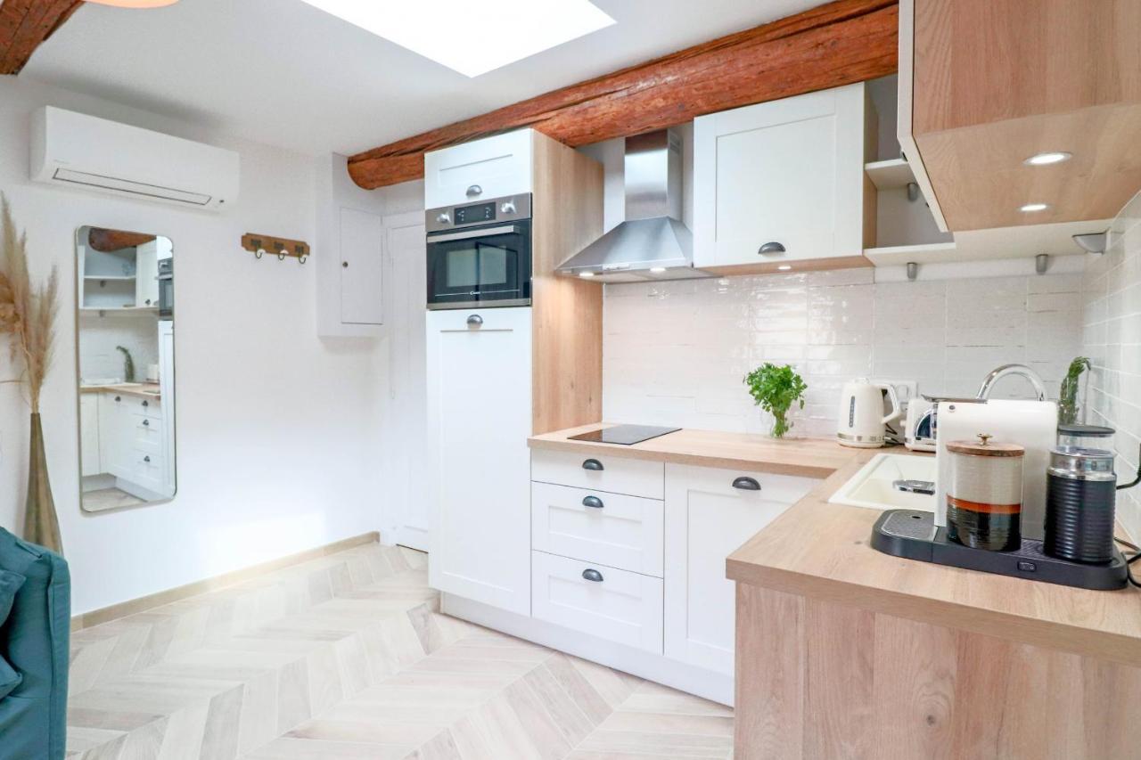 Апартаменти Aubernon Luxurious, Newly Renovated Flat In Heart Of Old Антіб Екстер'єр фото