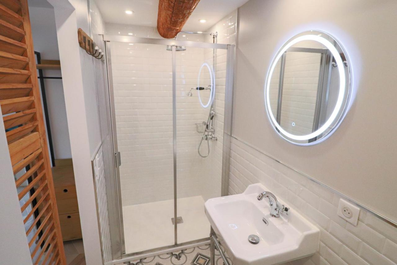 Апартаменти Aubernon Luxurious, Newly Renovated Flat In Heart Of Old Антіб Екстер'єр фото